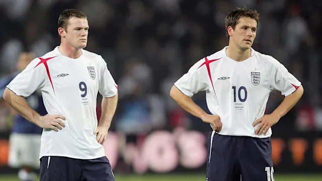 Michael Owen backs Michael Carrick for Manchester United role amid strong interim run